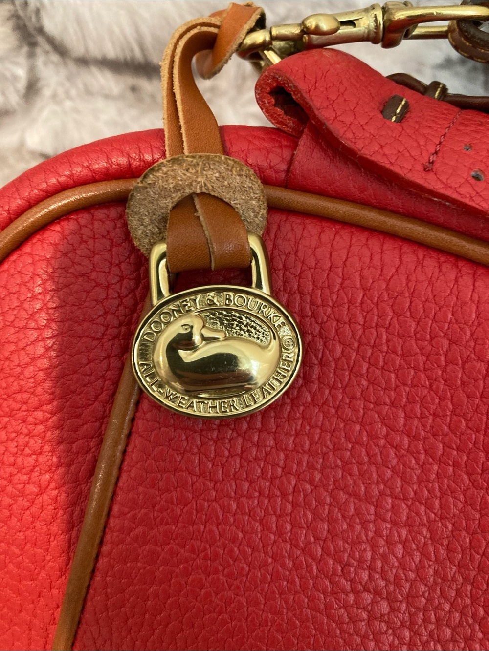 Dooney & Bourke Vintage Red Kilty Bag - Picture 5 of 10